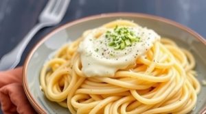 Пошаговое приготовление пасты с соусом Альфредо.