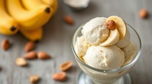 Пошаговый рецепт мороженого с бананом и арахисом.
