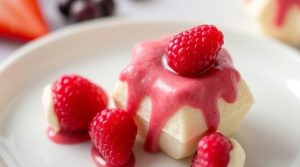 Рецепт “Зефирных пирожных” с ягодным муссом: пошаговое руководство.