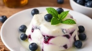 Как приготовить “Десерт из рикотты” с черникой: пошаговая инструкция.