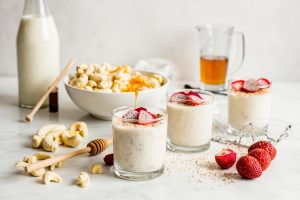 Пошаговый рецепт Десерта с кешью и кокосовым молоком.