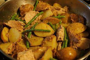 Тушеная индейка с картошкой и зелеными бобами: пошаговое руководство.