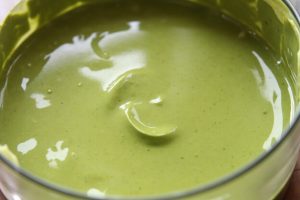 Как сделать Кремовый десерт с чаем матча и белым шоколадом: пошаговая инструкция.