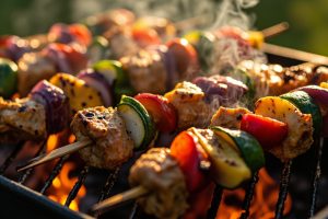 Куриные кебабы с овощами на гриле: пошаговое руководство.