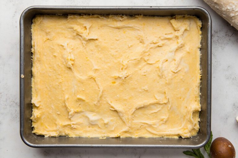 Как сделать Песочный торт с творожной начинкой: пошаговая инструкция.