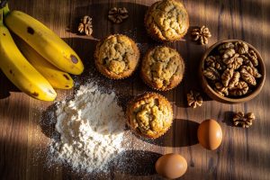 Кексы с бананом и орехами: пошаговый рецепт и советы по оформлению